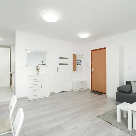 Studio Dla 4 Osob W Centrum Miasta By Rent Like Apartment *