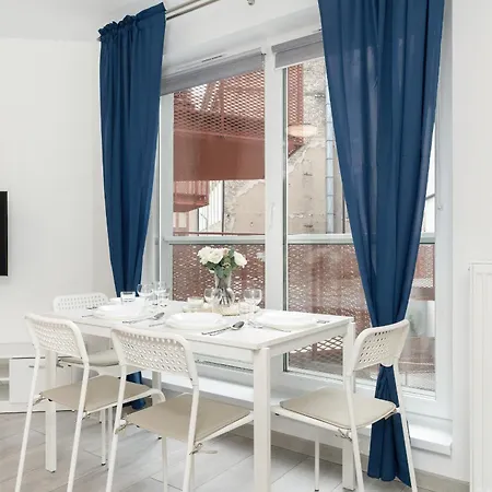 Studio Dla 4 Osob W Centrum Miasta By Rent Like Apartment Posen